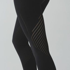 lululemon Time Warp Crop